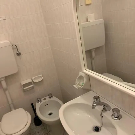 Elsa 2 Hotel 2*