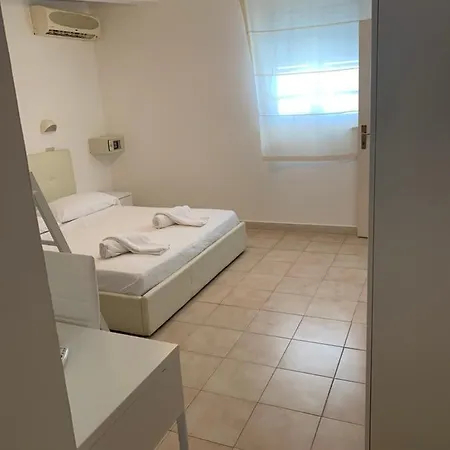 Elsa 2 2* Milano Marittima