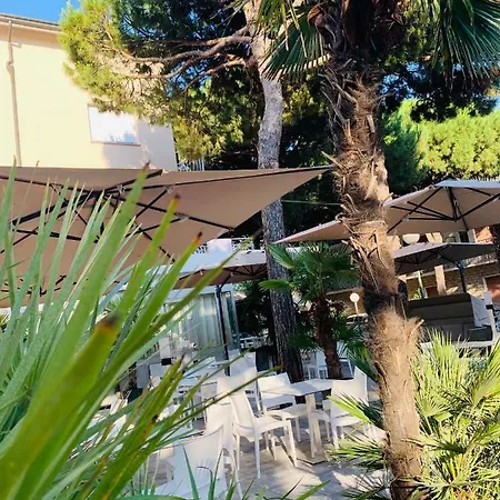 Elsa 2 Szálloda Milano Marittima