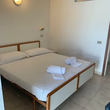 Elsa 2 Hotel 2*