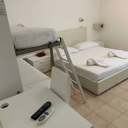 Elsa 2 Szálloda Milano Marittima