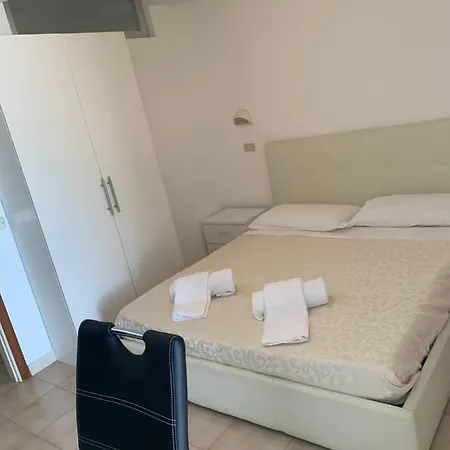 Elsa 2 Szálloda Milano Marittima